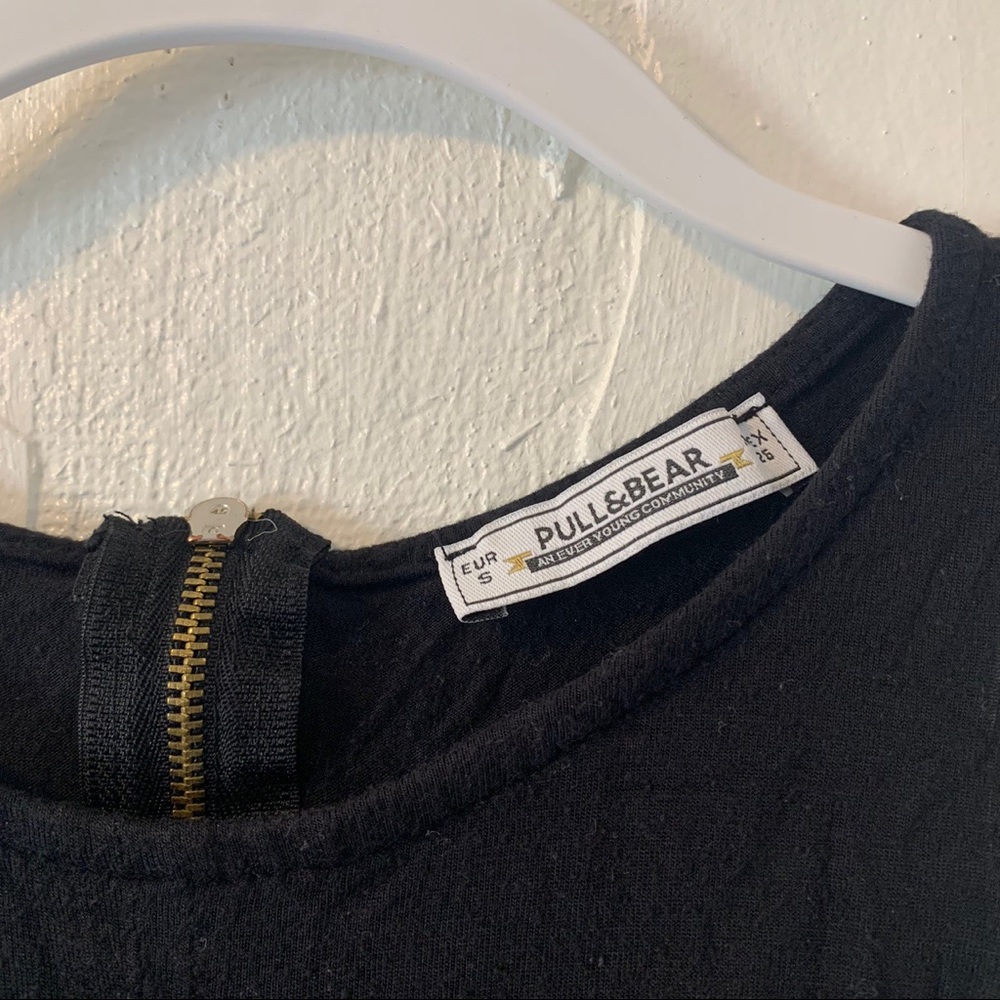 pull and bear top - Picture 3 of 3